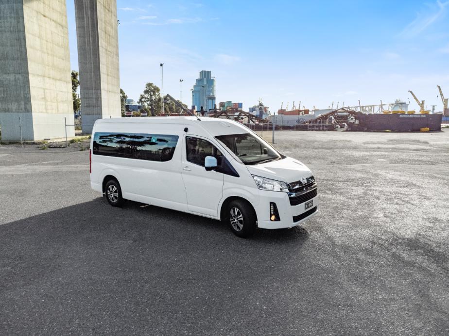 Maxi Taxi Melbourne Airport